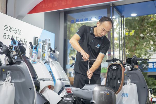 50岁创业4年逆袭,70后2次创业