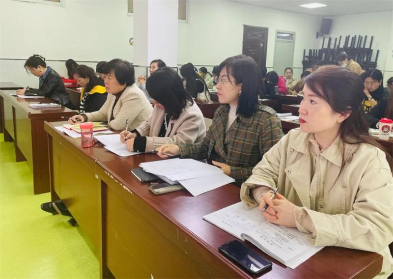 未央区枣园小学2022-2023学年第一学期“教师大讲堂”第三讲