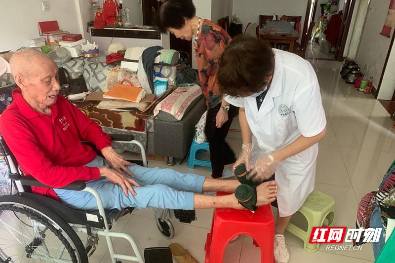 郴州市颐心养老院优惠,郴州市颐心梨树山养老院房间