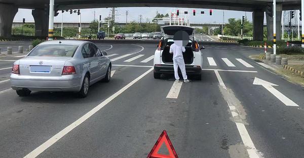 孕妇38周羊水破,38周孕妇破羊水症状