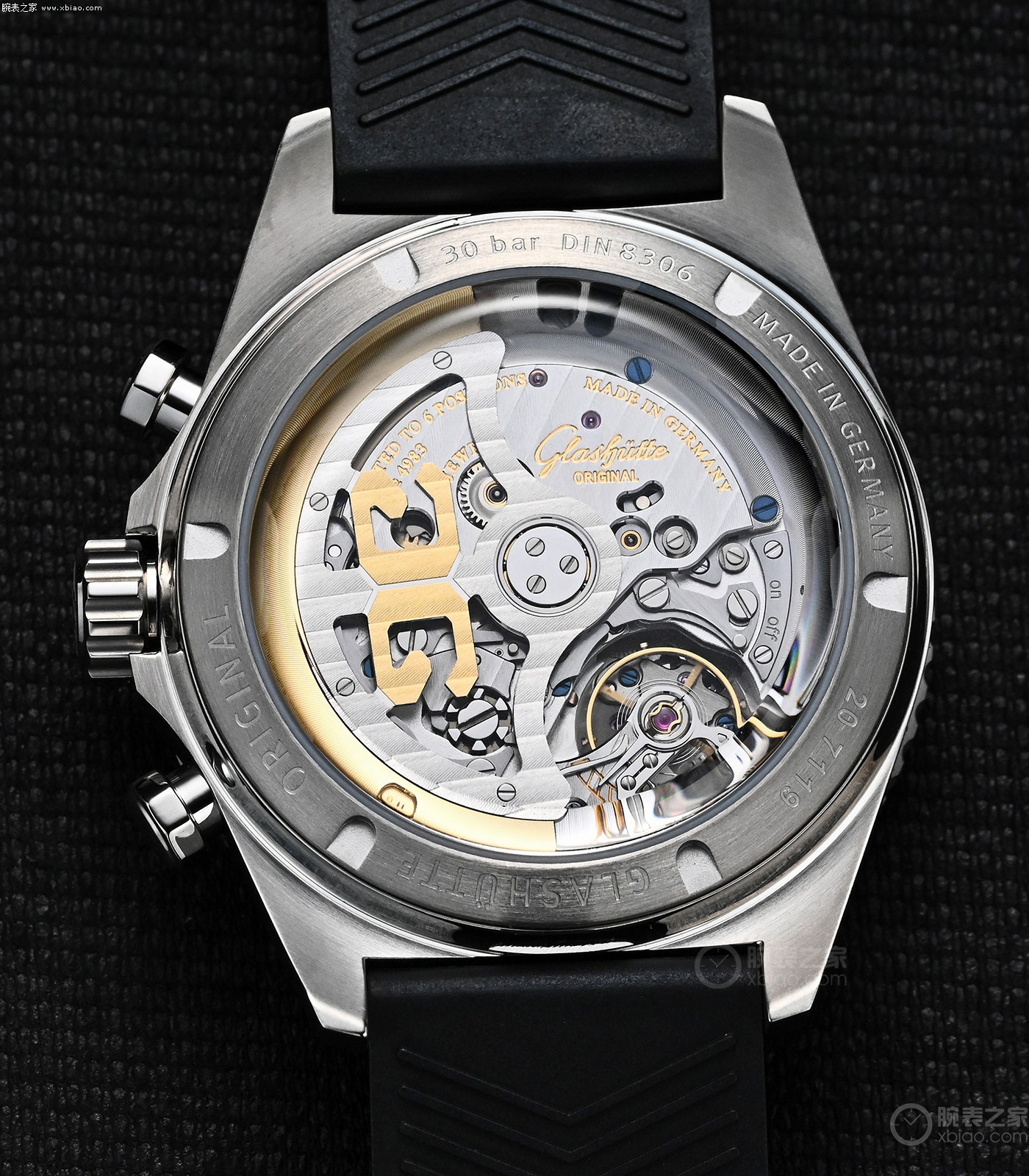 国产水鬼潜水表v5与1032有什么区别,能和海马300劳力士水鬼比的潜水表