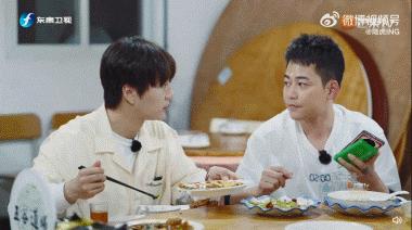 人变得越来越黄是怎么回事,为什么人的精神面貌会变