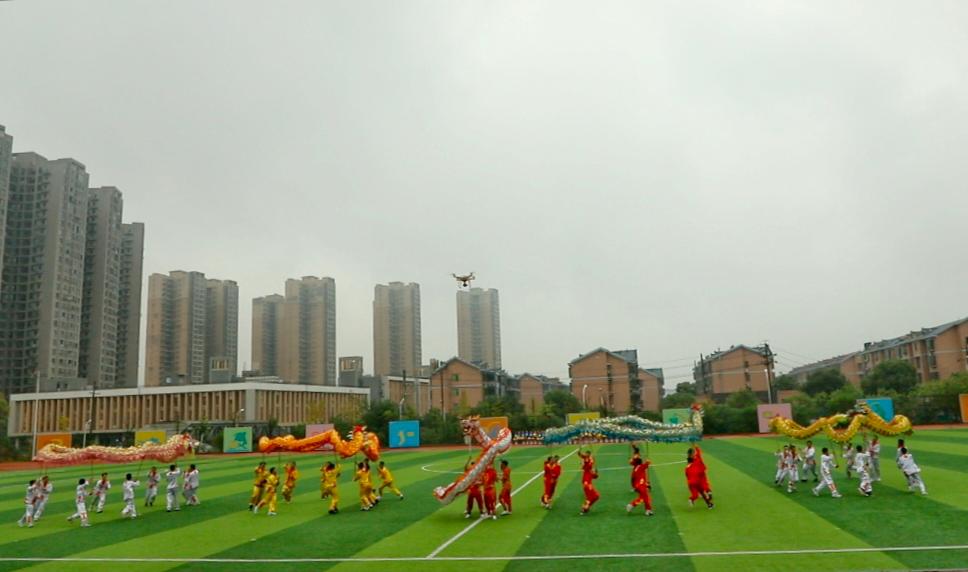 一起运动成学生潮流社交方式，长沙商贸旅游职院打造“动感校园”
