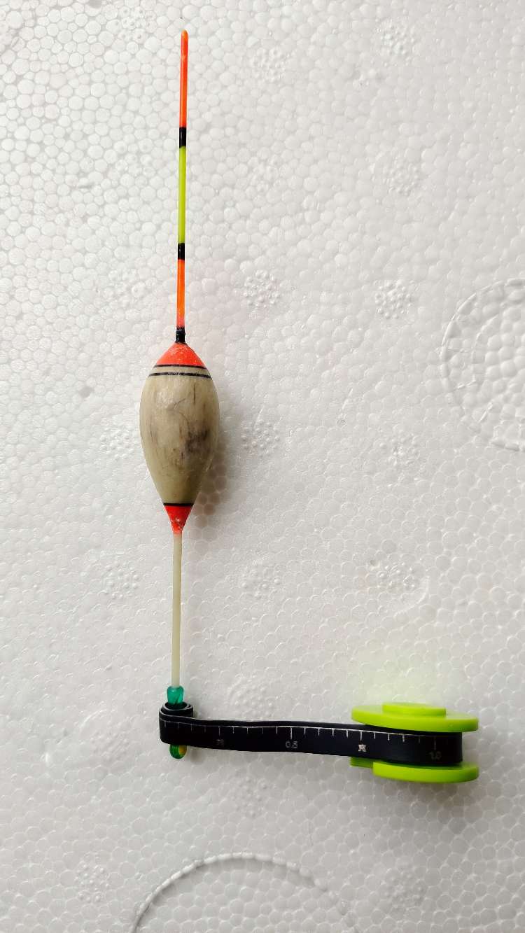 浮漂破了可以用吗,浮漂破了怎么维修