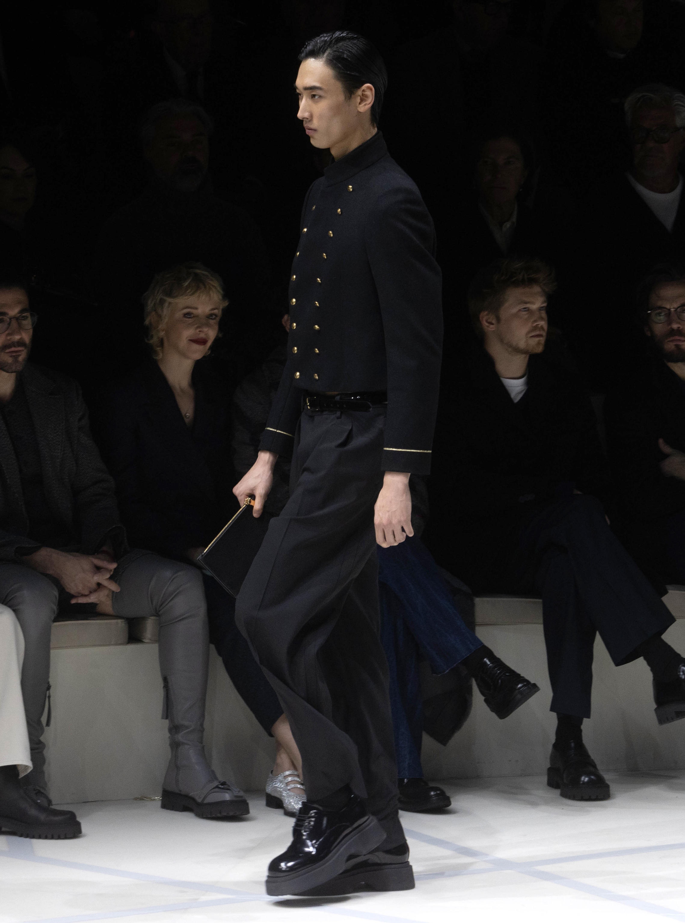 外代二线泰国时装周掠影,米兰男装周菲拉格慕品牌时装秀