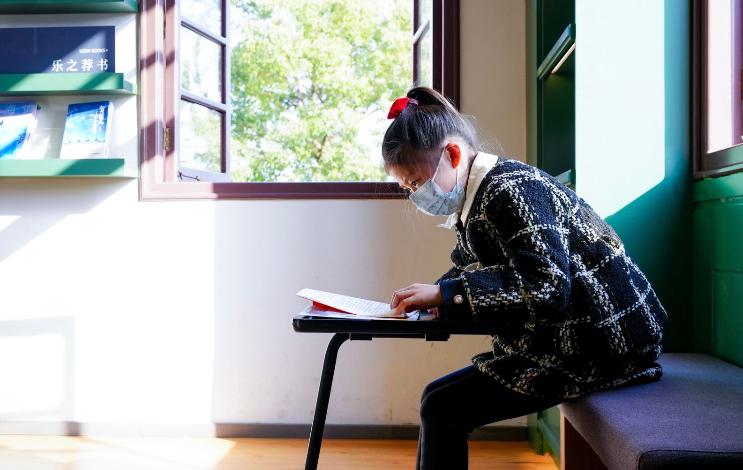 网红长沙的新年氛围里，漫卷着浓浓书香