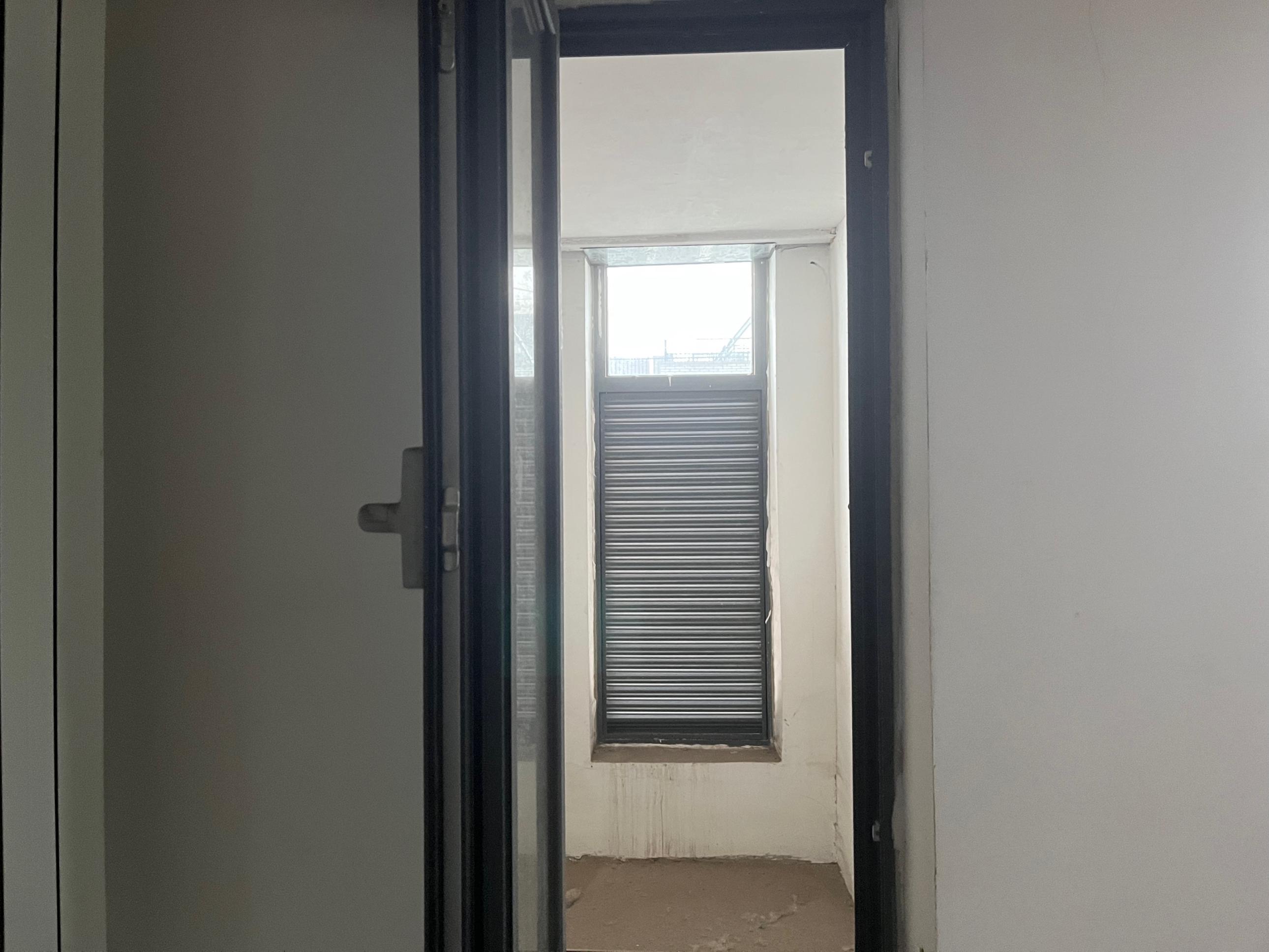 六人喝酒醉死一人,六人聚餐喝酒一人死亡