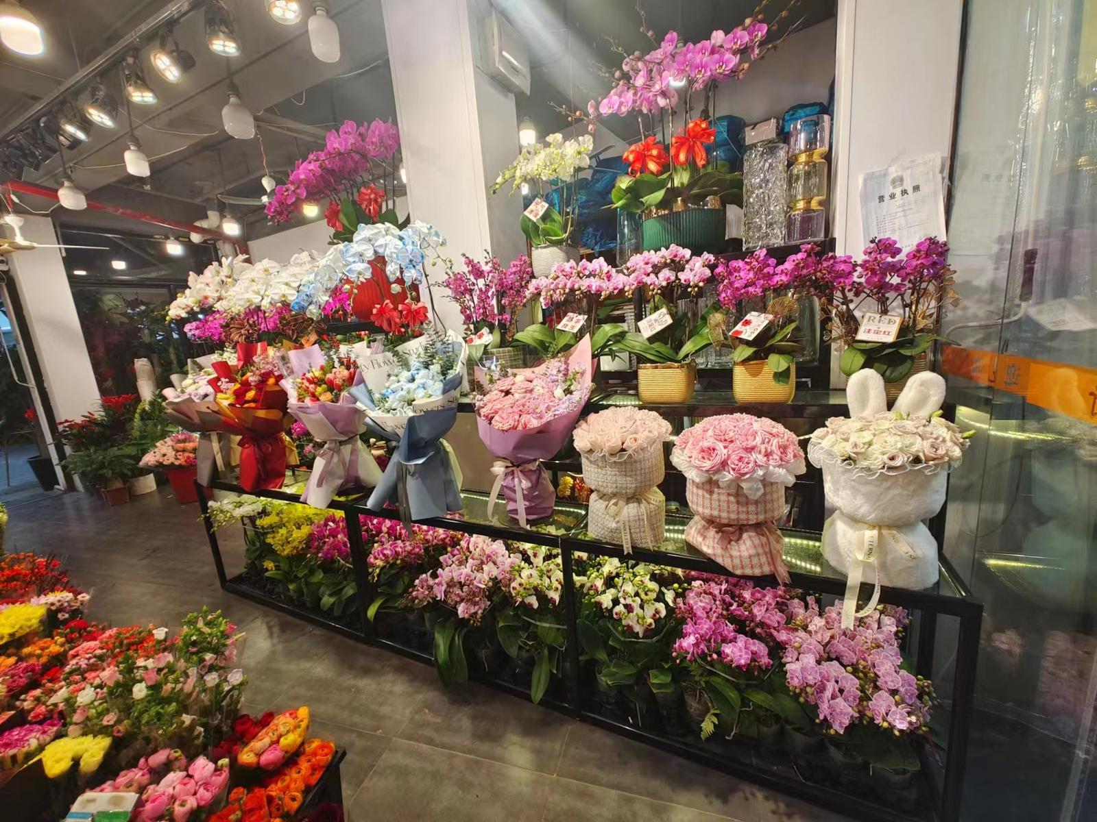 单支鲜花价格表,鲜花市场回暖玫瑰花价格上涨明显