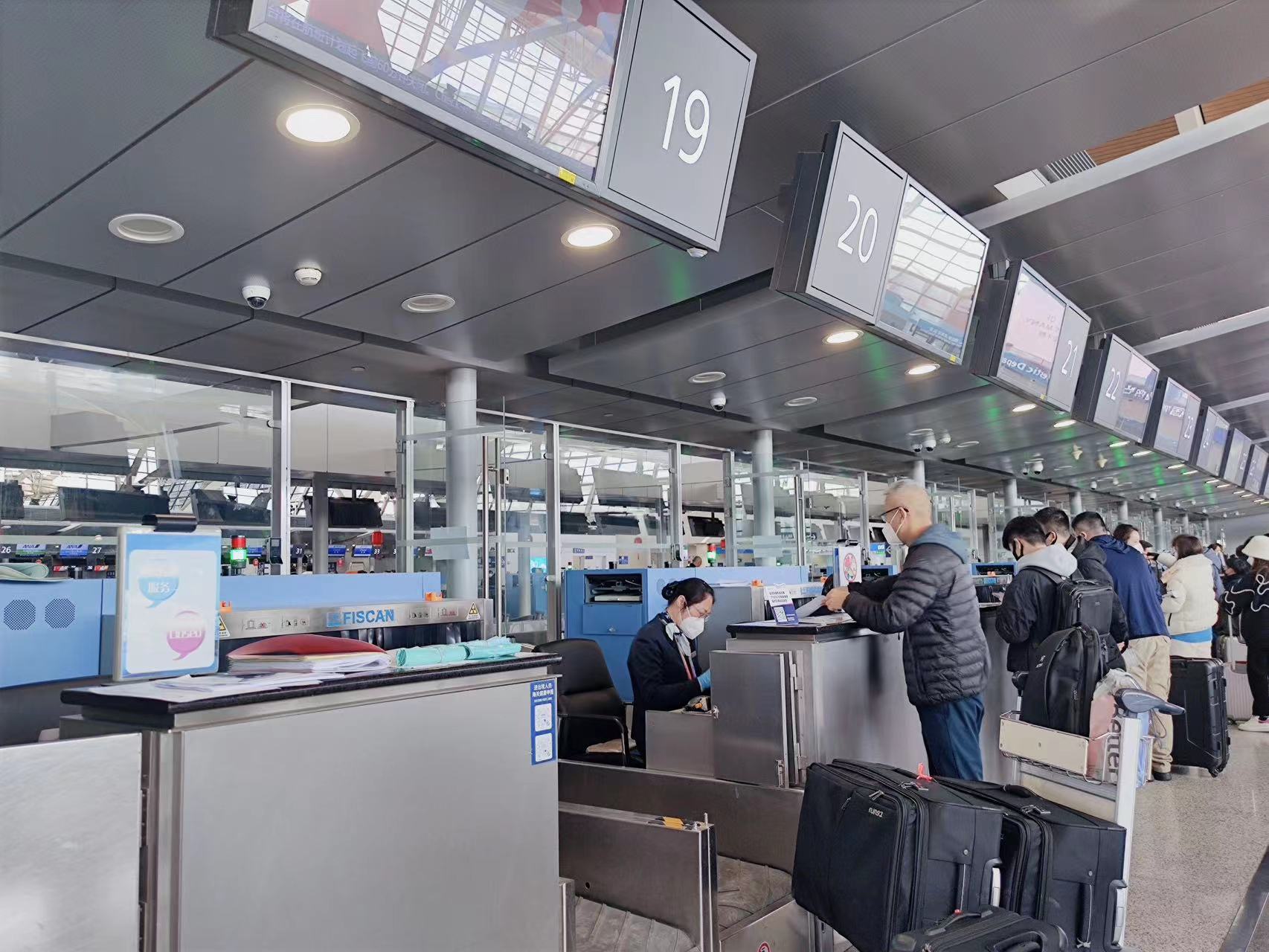 航空客流量最新消息,客流回升的图片