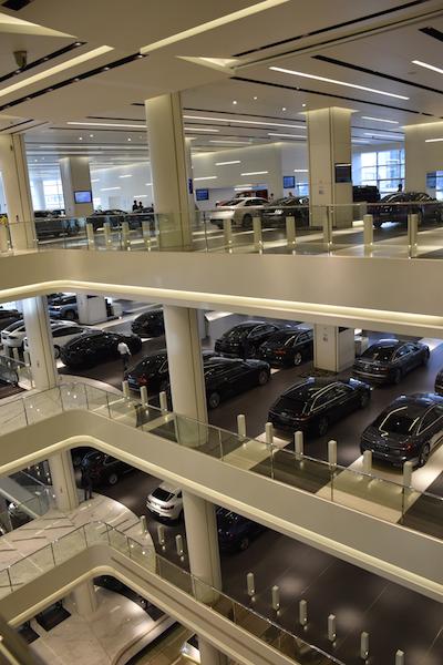 新车大降价二手车不降反涨,深圳二手车新能源车市场