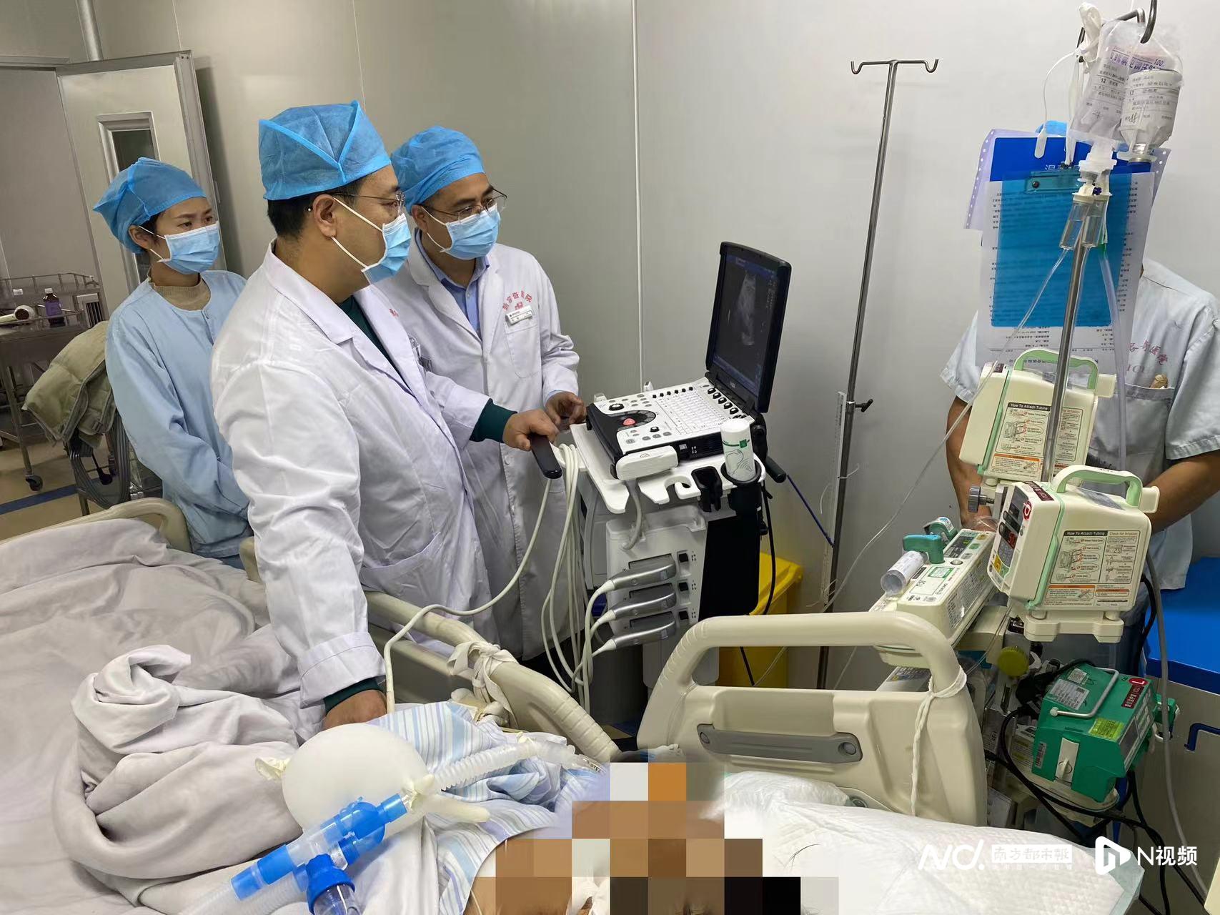 厨师接触生猪肉后感染罕见病,高烧不退神智不清,还住进了ICU