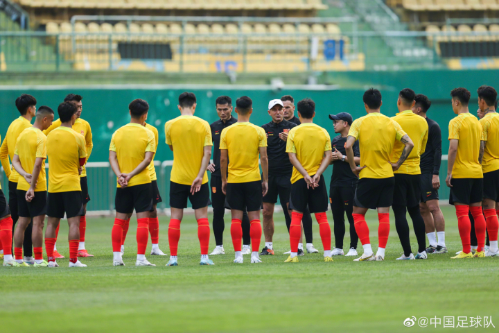 新帅首秀收获平局，国足0:0战平新西兰