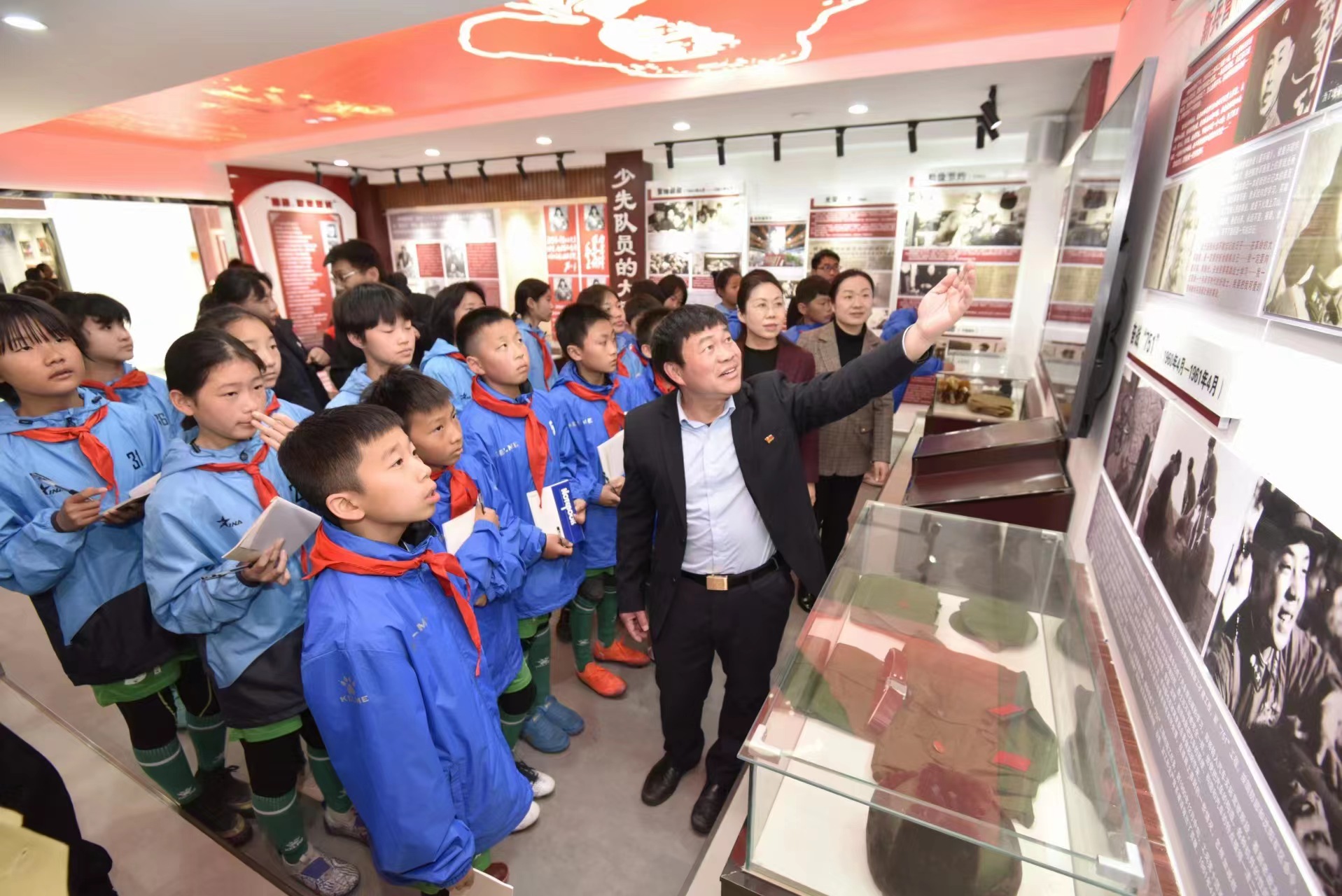 寻访小康路争做小先锋照片,寻访小康路争当小先锋小学生书信