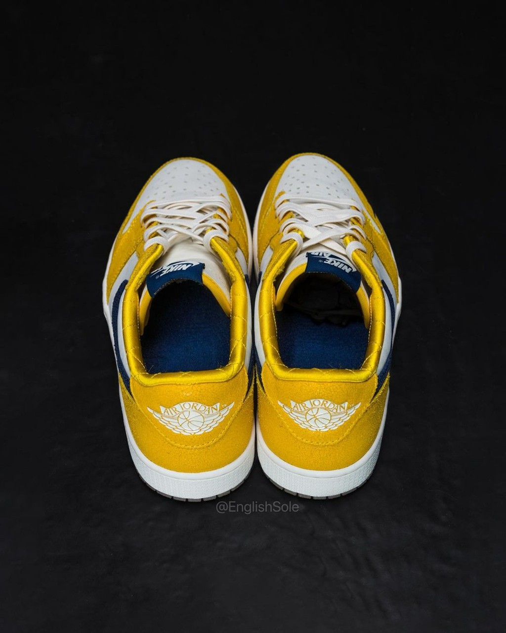 aj1大学新秀,aj1大学蓝白红