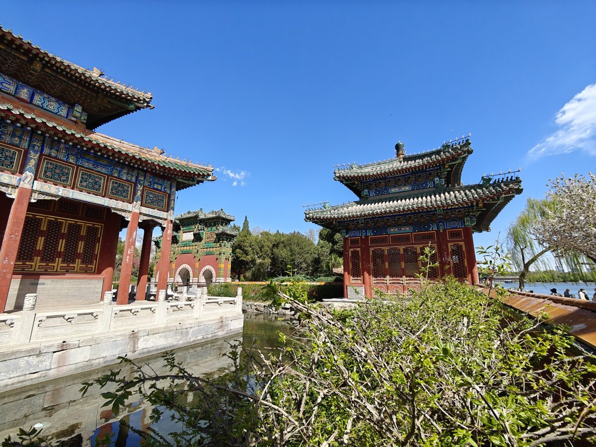 oppofindx6pro,oppofindx6pro鐪熷疄浣撻獙鎷嶇収