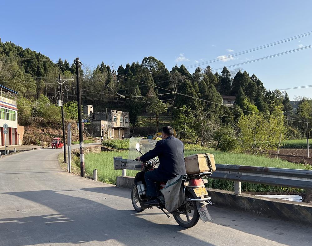 乡邮员五十五周岁能退休吗,乡邮员拿不到养老金后续