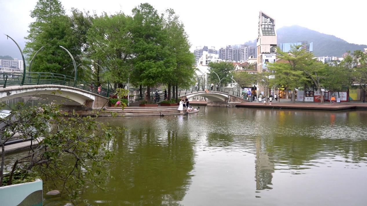 在深圳逛商场也有不一样的体验,深圳盐田区逛街游玩