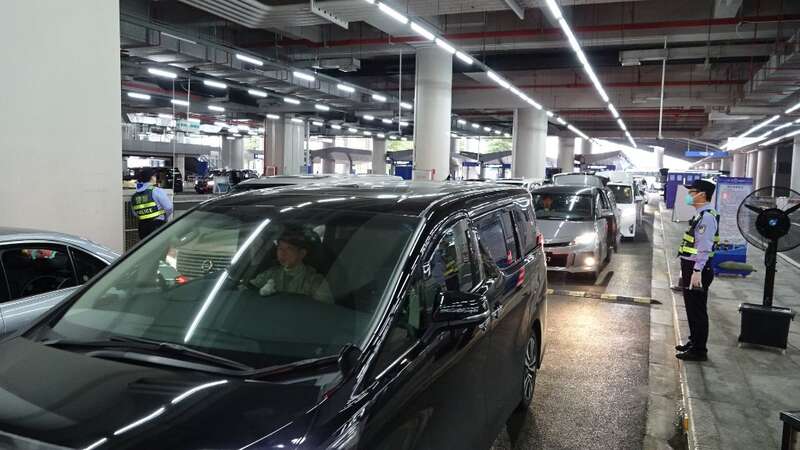 港珠澳大桥成为港澳居民“自驾游”热门出行通道