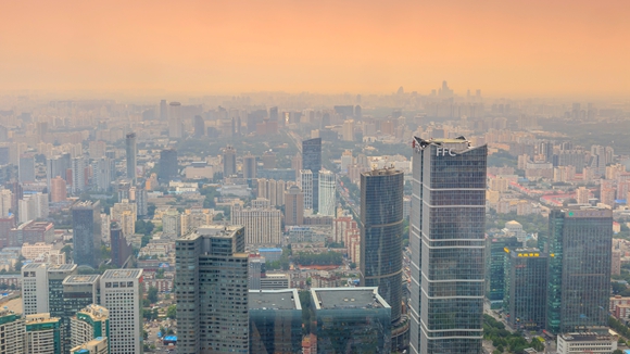 远洋资本的谷底评级下调之后又传延期付息