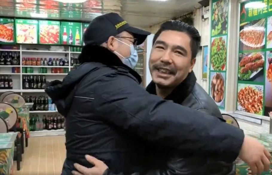 武汉宝妈用一块钱租到了82平门面，单月营业额达到1.5万