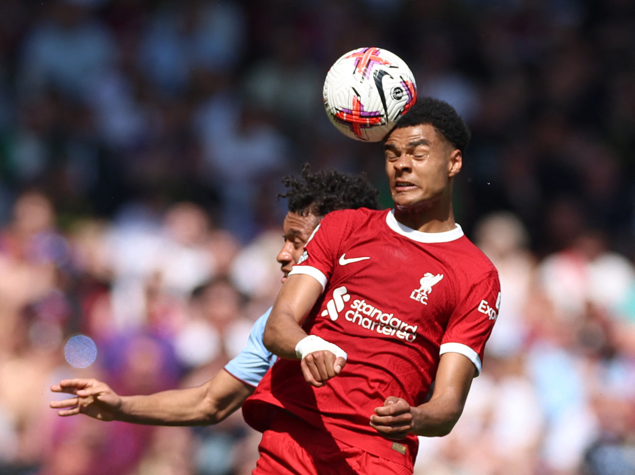 利物浦3比0阿斯顿维拉,体育英超