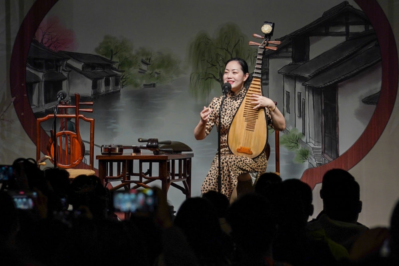 双面“绣”姑苏——人文经济视野下的苏州观察