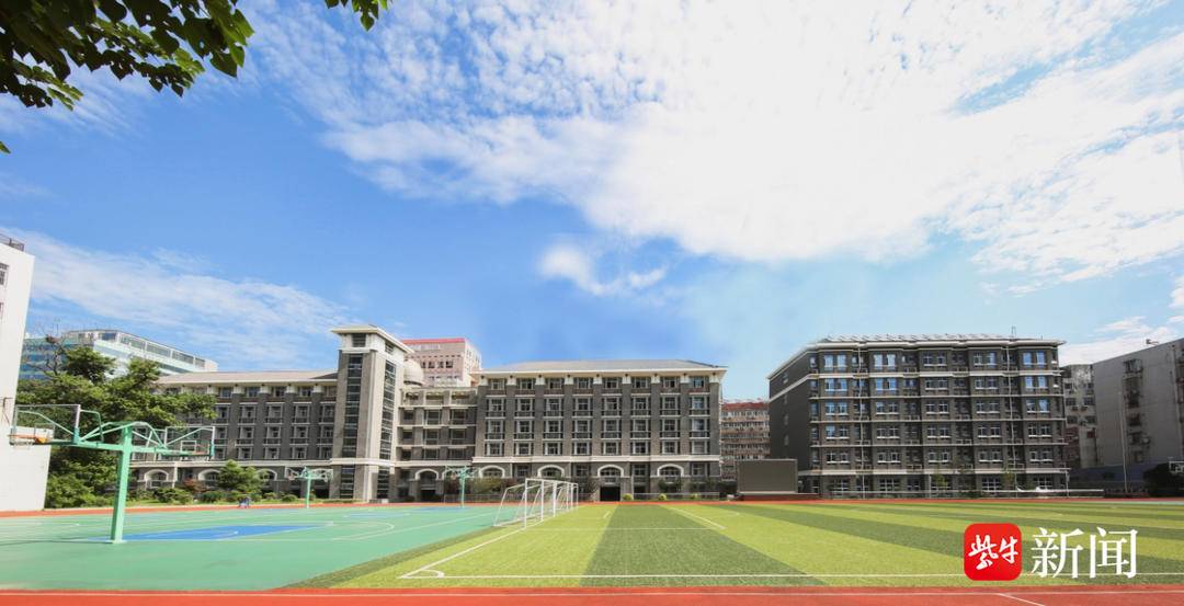 百年名校金陵中学,奋跃而上开创新辉煌