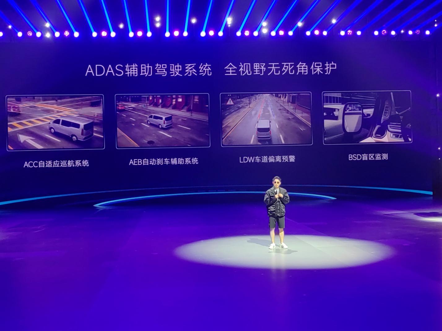 南京依维柯聚星柴油车,南京依维柯聚星顶配