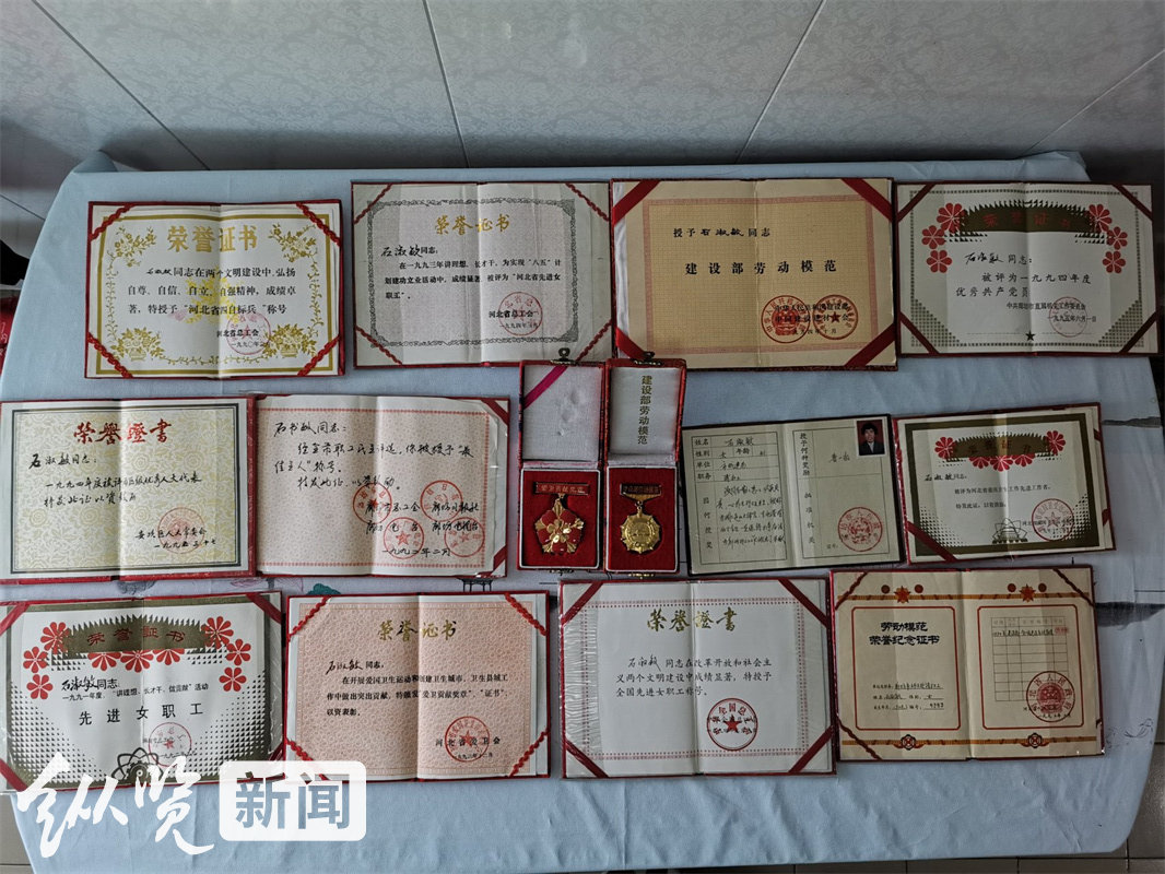 环卫母子相拥而泣,环卫工母子后续