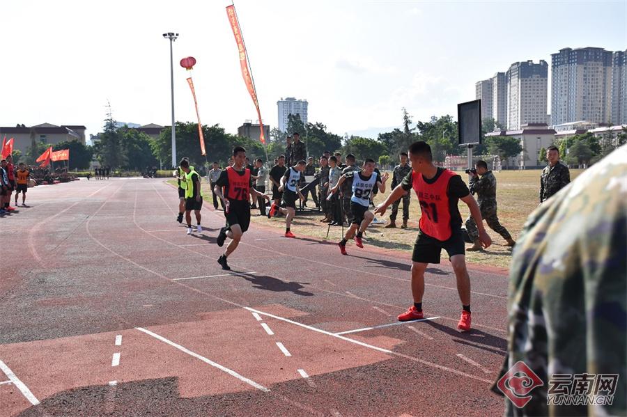 超燃视频高燃阅兵,超燃视频震撼全场军人