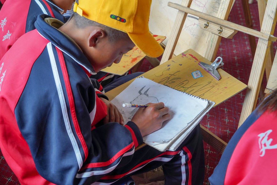 国道之行从雪山奔向大海|珠峰脚下的钢琴课