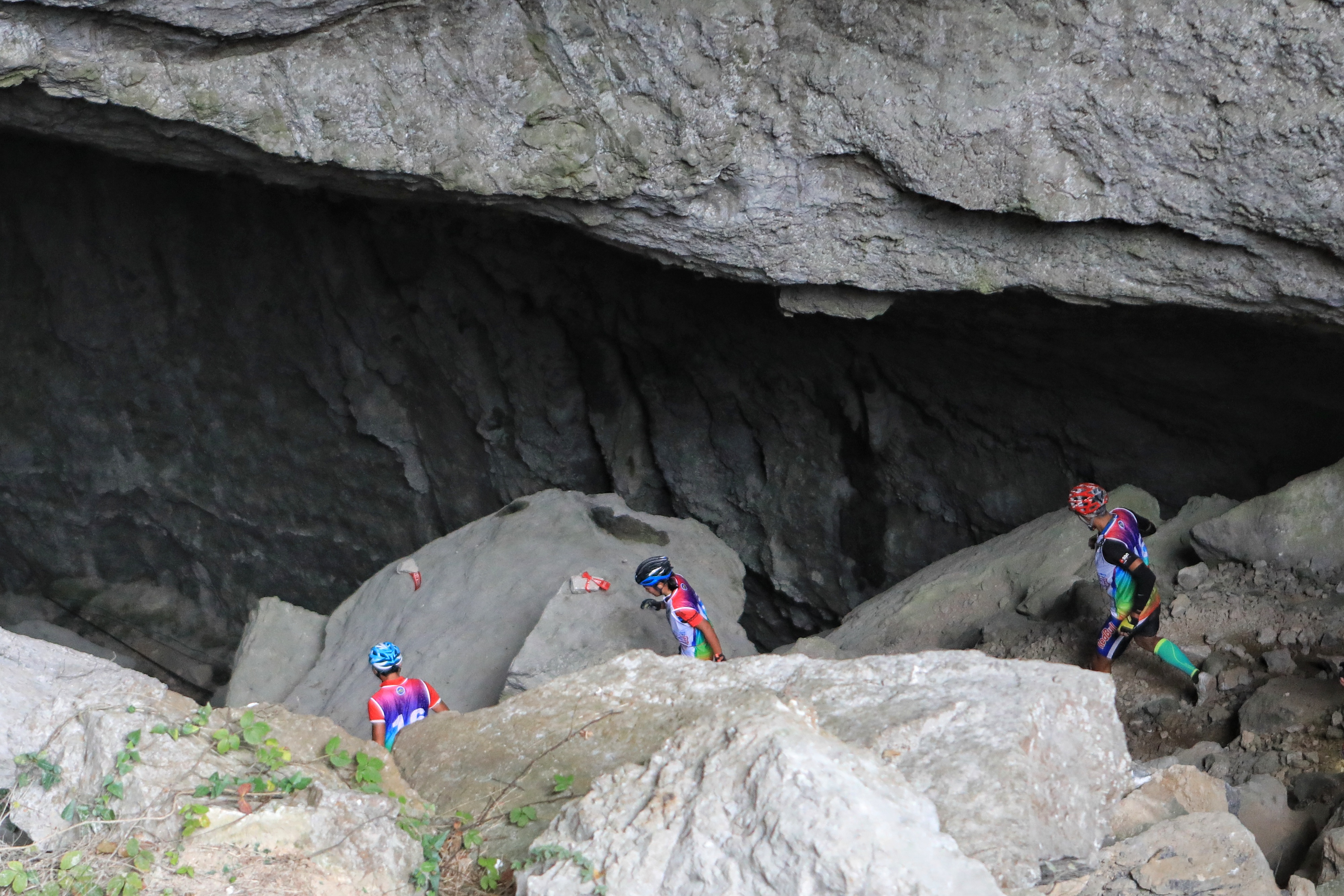 追光户外用品,追光体育用品