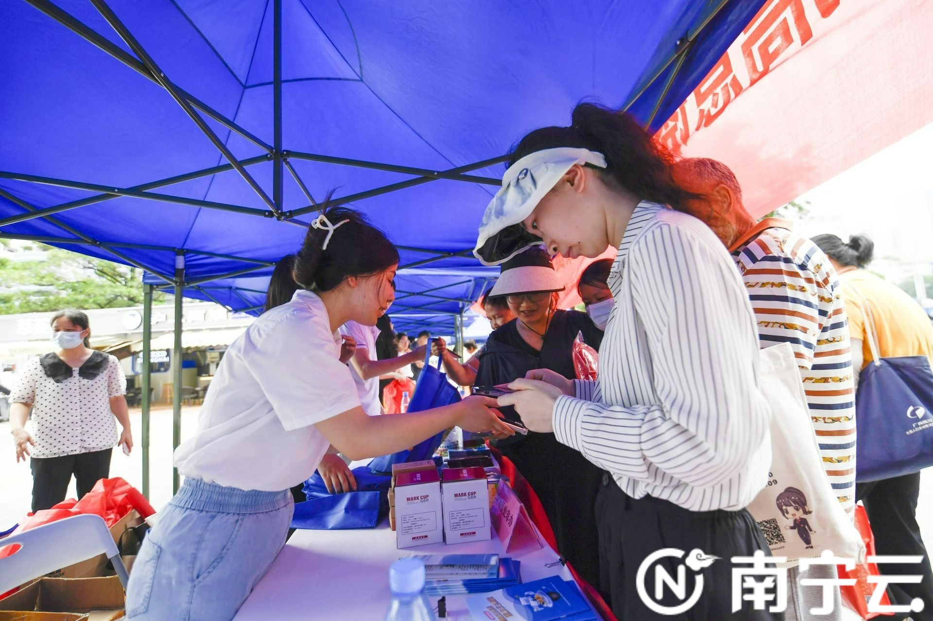 全国防范非法集资宣传日,2018广西非法集资宣传月