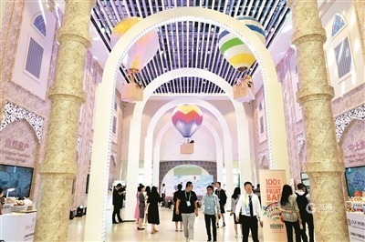 聚焦上海合作组织“三会一展”：欢聚一堂，展出各自精彩共享“上合机遇”