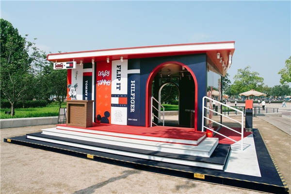 天猫奇喵营XTOMMYHILFIGER“TOMMY奇遇之旅”线下快闪店开启