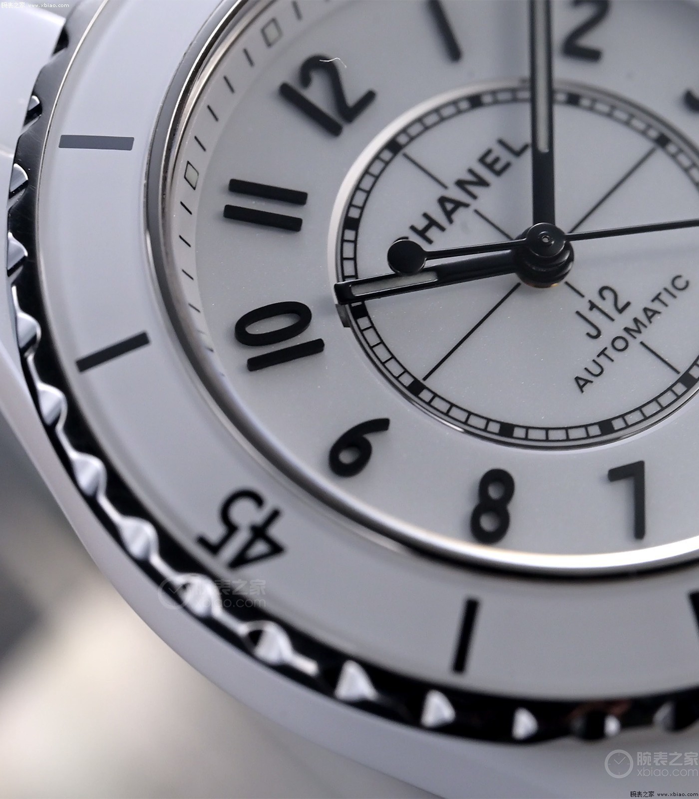 j12香奈儿黑白,香奈儿j12明星代言