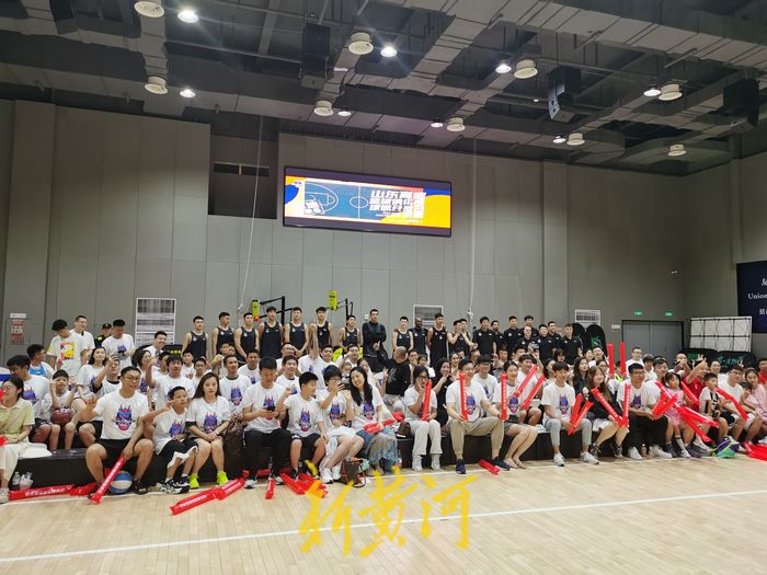 高诗岩陶汉林续约山东男篮,这就是灌篮山东队vs追梦队陶汉林