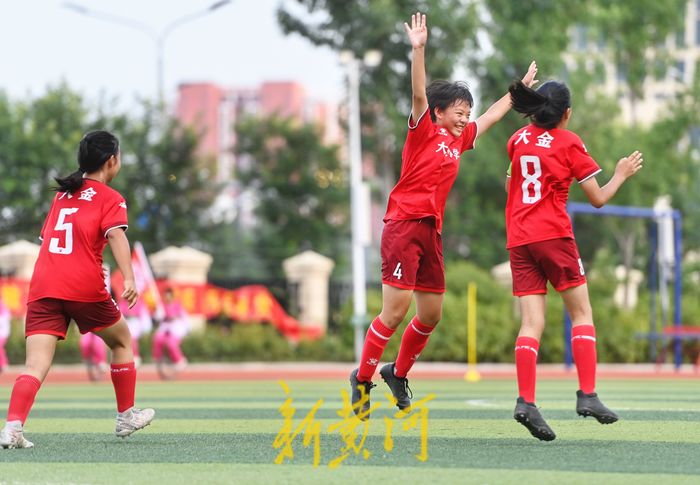 济南泉城杯决赛,济南市第1届校园足球超霸杯