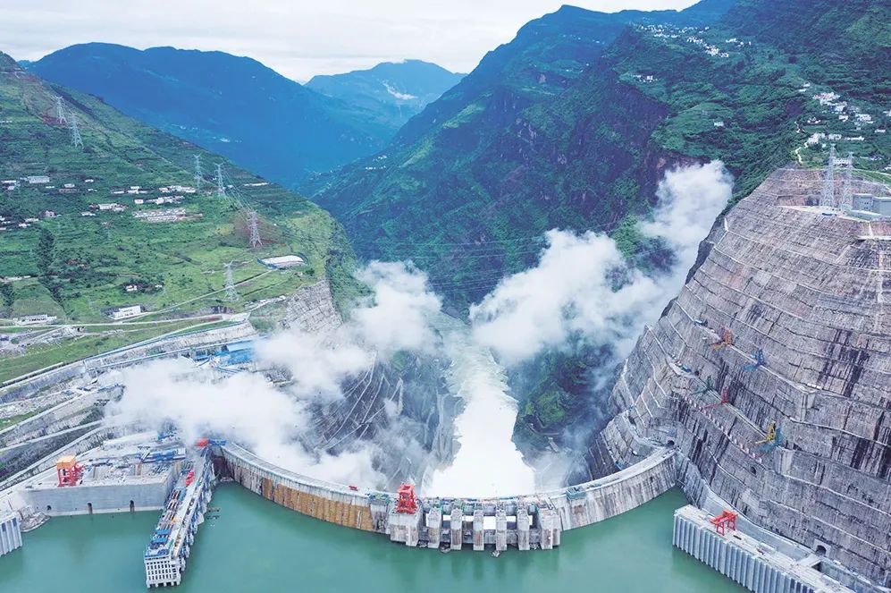 东方电机：央企突破“卡脖子”技术的样本