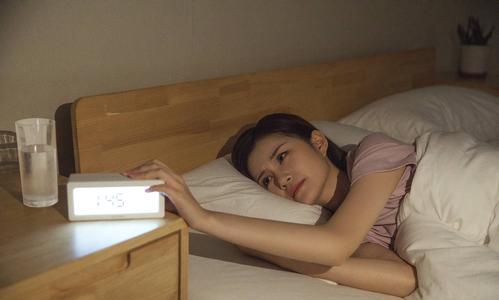 睡眠不佳的健康宣教,健康养生怎样改善睡眠