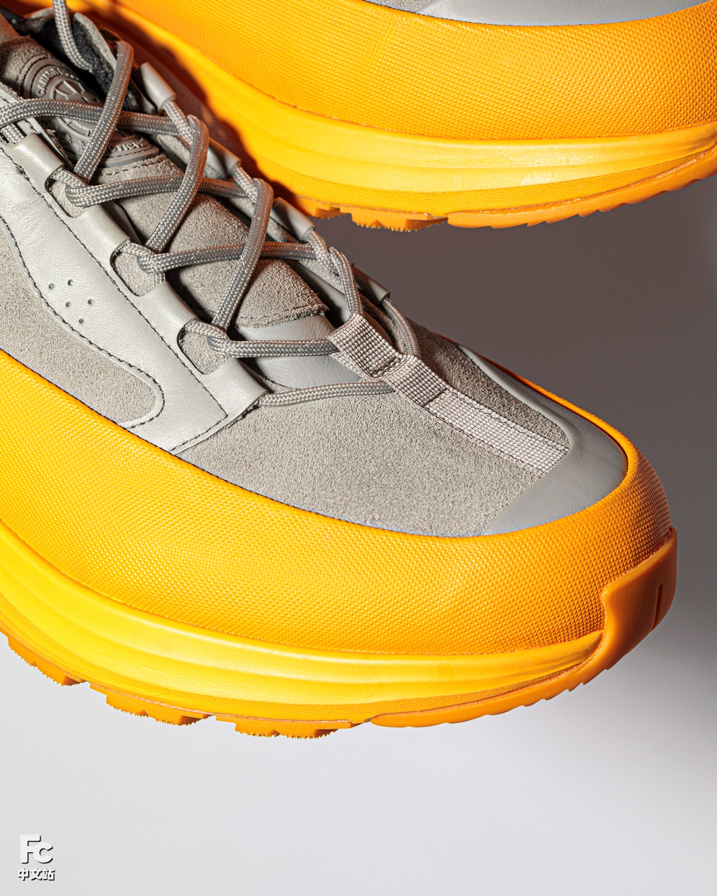 悄悄上架!没想到「加拿大鹅」做鞋也能这么帅!