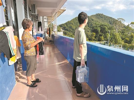 爱心帮扶显真情点滴关怀暖人心,爱心传递温暖慈善汇聚力量