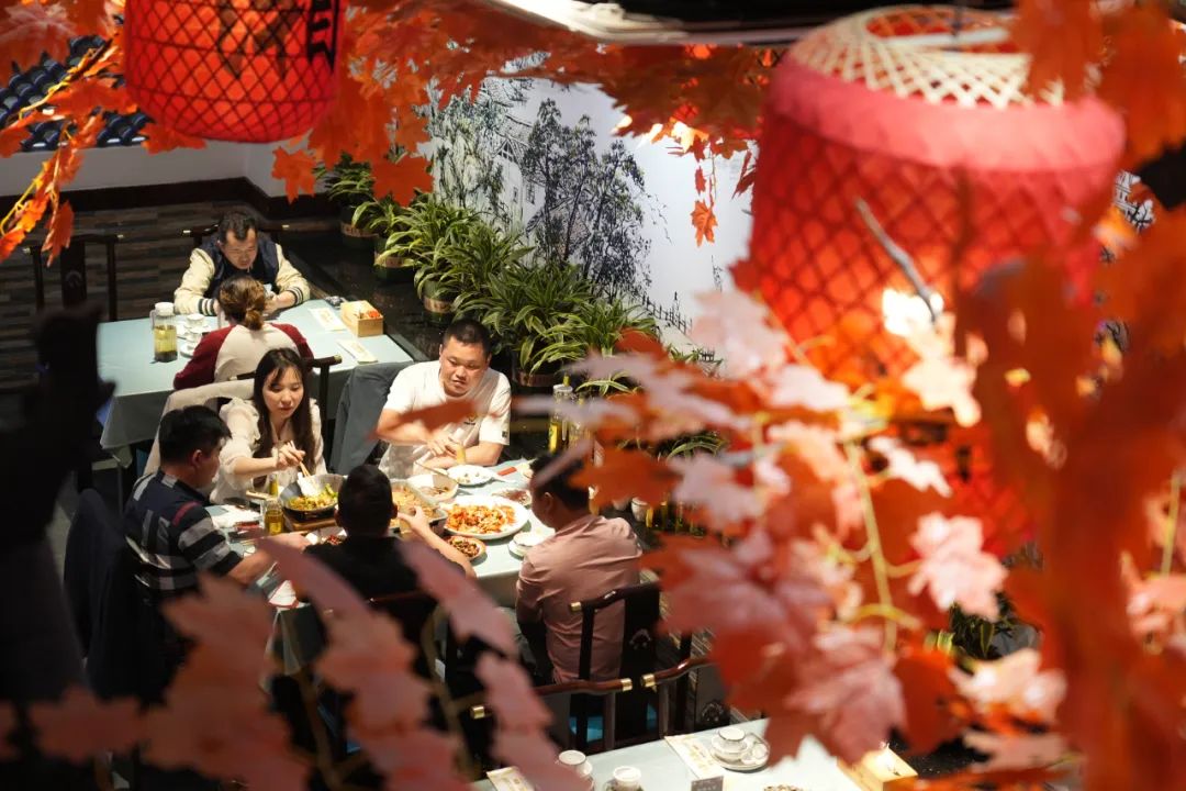 “i人”or“e人”？MBTI充电指南来袭，在华新尽情做自己！