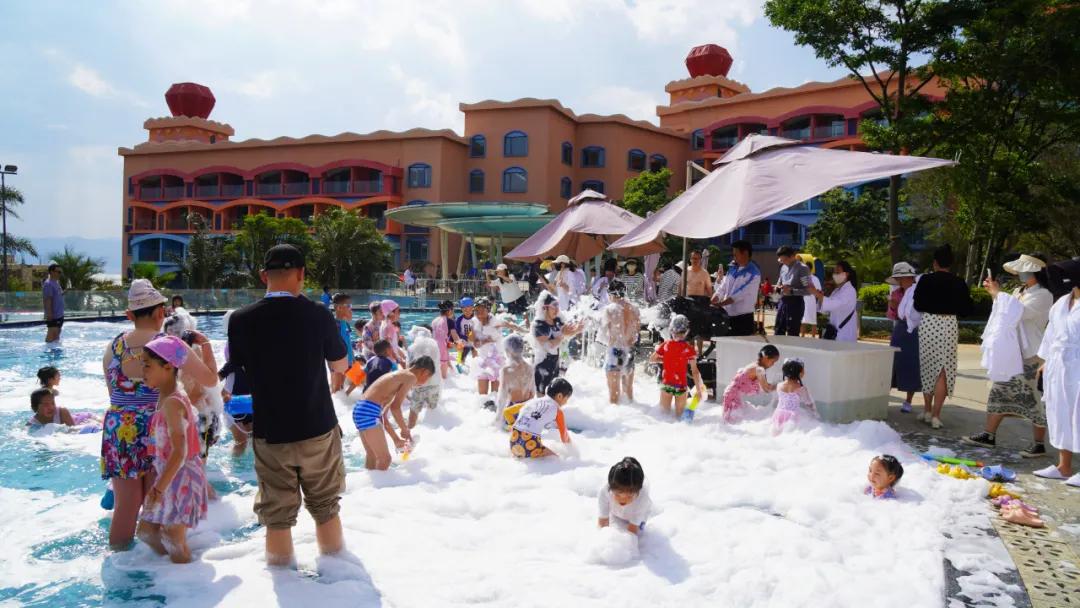 22.26万人次、2.04亿元！澄江清明假期“不负*光春**”