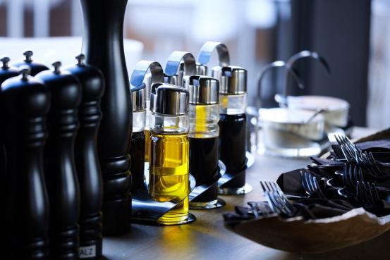 赢过山西，仅次“茅台”的“镇江香醋”，一年产醋50万吨