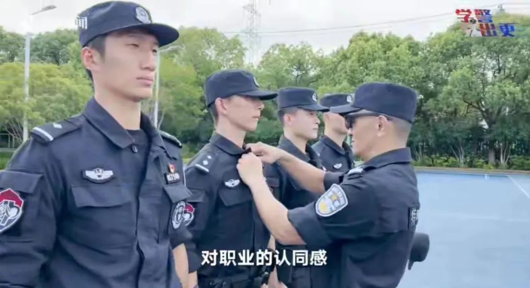 特警是怎样炼成的,中国特警怎么炼成样子的