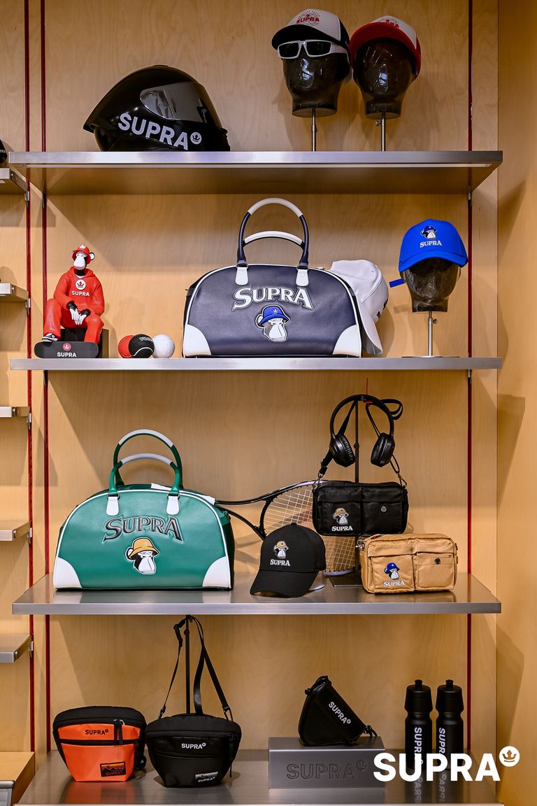 绾㈣壊椋庢毚鏉ヨ,绾㈣壊椋庢毚琚潵