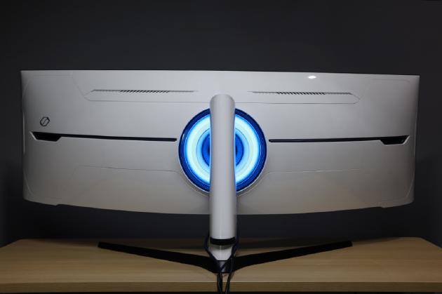 三星显示器玄龙骑士27英寸怎么样,三星玄龙骑士g7miniled